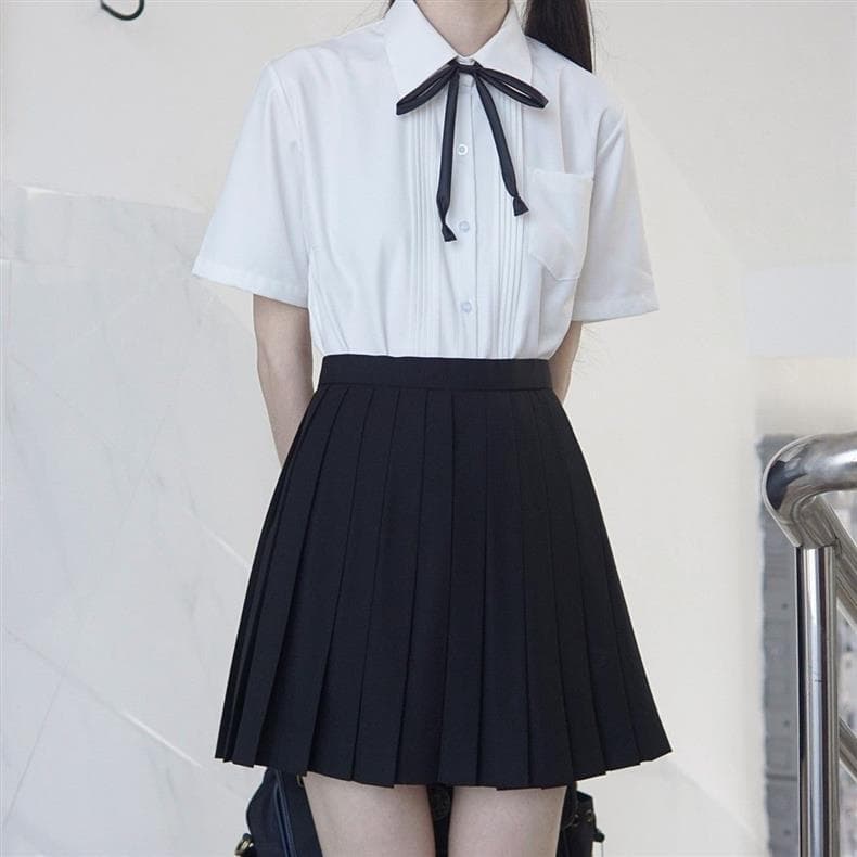 なめらかプリーツ制服スカート