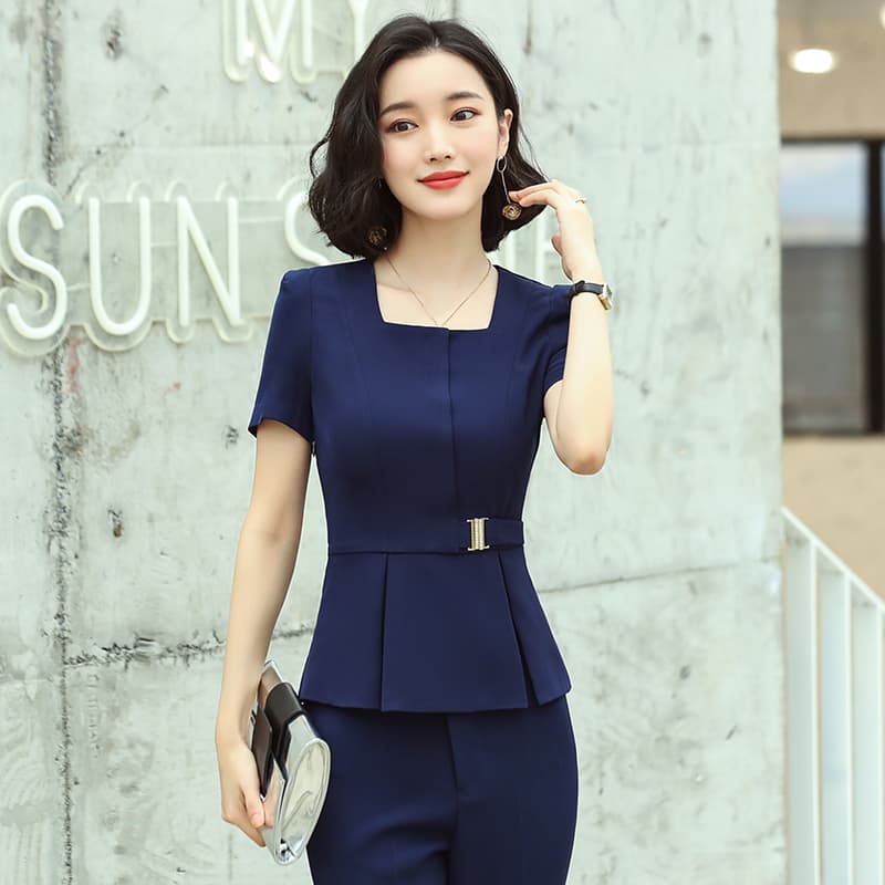 制服スカート