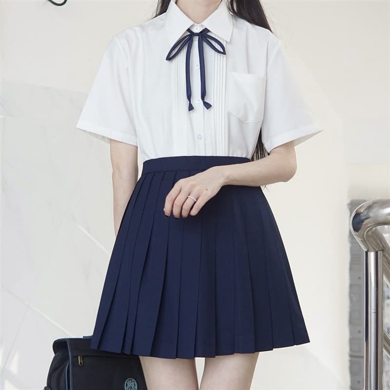 なめらかプリーツ制服スカート