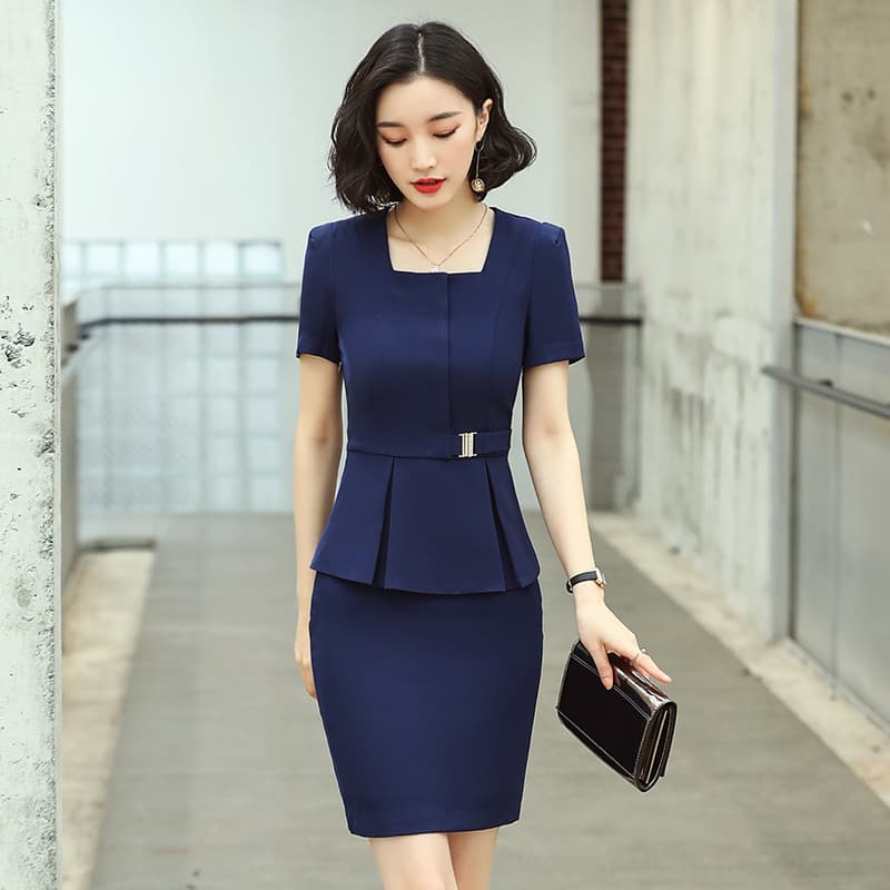 制服スカート